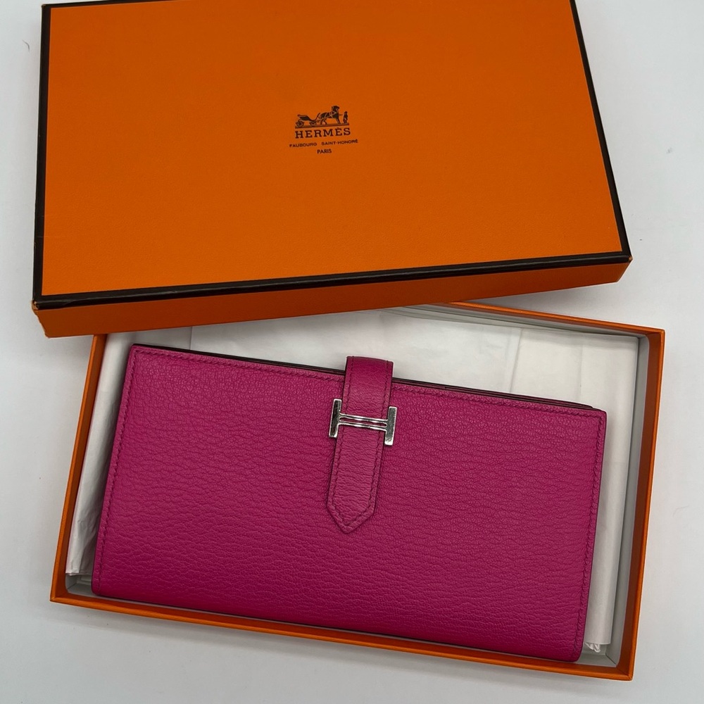 Authentic Hermes Bearn Wallet - Picture 4 of 16
